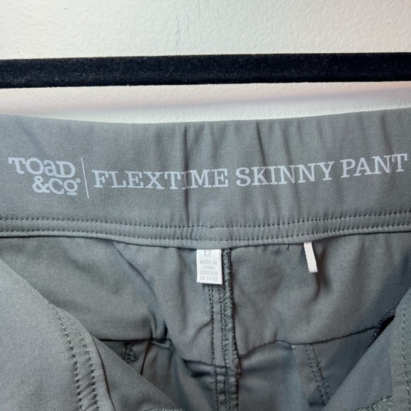 Toad & Co Womens Flextime Skinny Pants Gray Mid Rise Stretch Nylon Outdoor Sz 12 - Picture 11 of 14